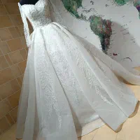 لباس عروس شاین|لباس|شیراز, خلدبرین|دیوار