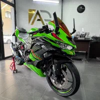 کاواساکی zx25RR