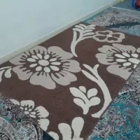 گلیم نو وسالم بدون پارگی تقریبا ۳متری