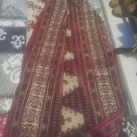 دوتا قالیچه یکی ابریشم یکی ترکمن