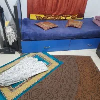 تخت یک نفره دو کشو سالم به همراه خوشخواب|تخت و سرویس خواب|گرگان, |دیوار