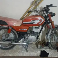 سوزوکی100