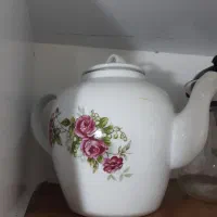 قوری چینی بزرگ