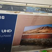 تلویزیون سامسونگ50اینچ TU7000 با محافظ صفحه نوو