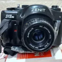دوربین عکاسی زنیت قدیمی