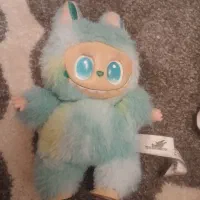 عروسک لبو بو