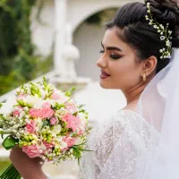 سالن زیبایی  و آموزشگاه  عروس فرنوش آمل میکاپ|خدمات آرایشگری و زیبایی|آمل, |دیوار