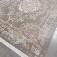 فرش 12 متری ماشینی گل برجسته سالم و تمیز