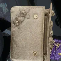 خدمات ومهارت|کیف، کفش، کمربند|نهاوند, |دیوار