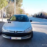 پژو 206