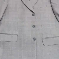 یک دست کت و شلوار  و جلیقه|لباس|شیراز, لاله|دیوار