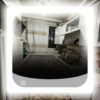 ۶۰متر * ۲خواب * آسانسور * بالکن * ۱۷شهریور
