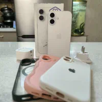 ایفون ۱۶ نرمال سفید ۱۲۸ دو سیم کارت با شارژر و قاب