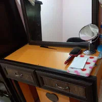 میز آرایش