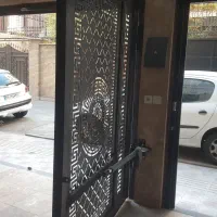 درب پارکینگی در حد نو نو  همراه با جک سیما ران|مصالح و تجهیزات ساختمان|تهران, فاطمی|دیوار