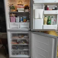 یخچال بالاپایینن