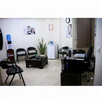 اجاره یک اتاق از مطب فعال به صورت شیفتی|اجارهٔ دفتر کار، اتاق اداری، مطب|تهران, صادقیه|دیوار