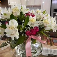 باکس گل طبیعی زیبا ،گل و گلدان|گل و گیاه طبیعی|قم, علی آباد سعدگان|دیوار