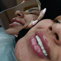 کلینیک تخصصی دندانپزشکی زیبایی و ایمپلنت|خدمات آرایشگری و زیبایی|تهران, هفت حوض|دیوار