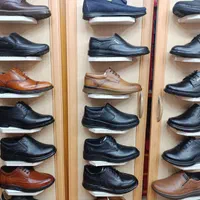 فروش ویژه کفش چرم طبیعی مردانه|کیف، کفش، کمربند|ایلام, |دیوار