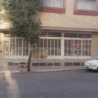 مغازه۳۵متری دو نبش بَرِ خیابان اصلی|اجارهٔ مغازه و غرفه|اصفهان, سروستان|دیوار