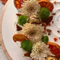 کیک وانیلی با فیلینگ کارامل و بادام|خوردنی و آشامیدنی|تهران, شهران جنوبی|دیوار