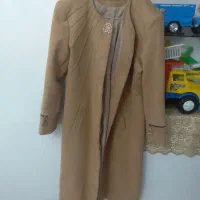 کاپشن.مانتو|لباس|اهر, |دیوار