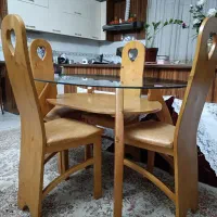 میز غذاخوری چهار نفره سالم