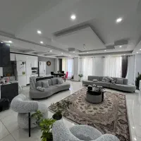 آپارتمان۱۵۱متری/تک واحدی شیک/هراز