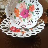 دو عدد میوه خوری