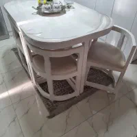 میز ناهارخوری