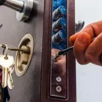 کلیدسازی و قفل سازی شبانه روزی بدون محدودیت ساعتی|خدمات پیشه و مهارت|مشهد, الهیه|دیوار