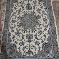 قالی دست باف ذرع و نیم