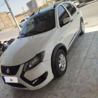 کوییک R سفید و مشکی مدل 1404