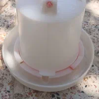 آب خوری مرغ و جوجه