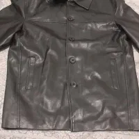 کت چرم و هودی