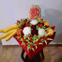 حکاکی میوه آرایی یلدا تخصصی عروس|خدمات پذیرایی، مراسم|رشت, دباغیان|دیوار