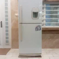 یخچال سالم و تمیز برای استفاده