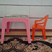 میز و صندلی کودک