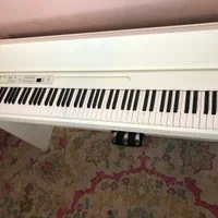 پیانو KORG LP-380|پیانو، کیبورد، آکاردئون|تهران, یوسف‌آباد|دیوار