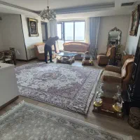 125 متر 2 خواب برج خرازی خوشنقشه غرق در نور