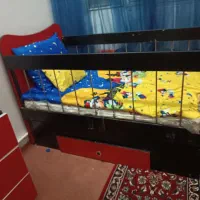 تخت و کمد کودک تا هفت سال|تخت و سرویس خواب|نظرآباد, رسالت|دیوار