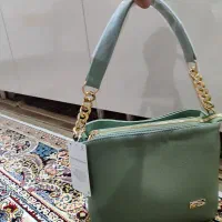 کیف آکبند و کفش