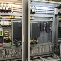 خدمات فنی برق و اتوماسیون صنعتی پیشگامان صنعت|خدمات پیشه و مهارت|قزوین, |دیوار