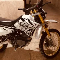 تریل روان مدل  ۱۴۰۰سفید|موتورسیکلت|مشهد, الهیه|دیوار