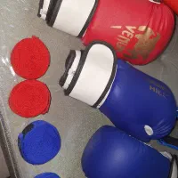 وسایل و تجهیزات ووشو ( دستکش و کلاه )|تجهیزات ورزشی|اصفهان, میرعماد|دیوار