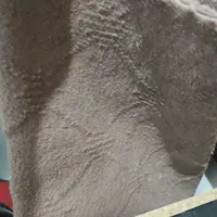 موکت کرمی طرح دار