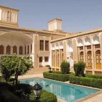 تولید کننده کاشی و سرامیک کف قیمت ایران