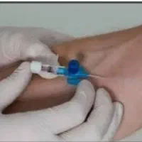 تزریقات سرم و آمپول،سوند،پانسمان در منزل