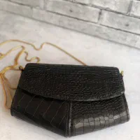 کیف چرم طبیعی تمام دستدوز شناسنامه دار|کیف، کفش، کمربند|تهران, جنت‌آباد شمالی|دیوار